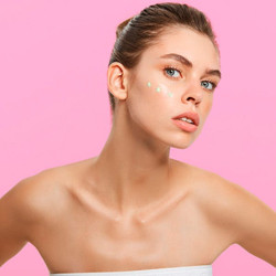 Vitamin C Dark Spot