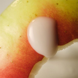 Youthtopia Refining Apple