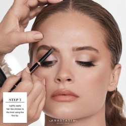 Brow Definer
