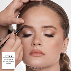 Brow Definer
