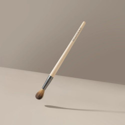Tapered Eye Crease