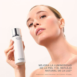 White Caviar Light Infusion Essence