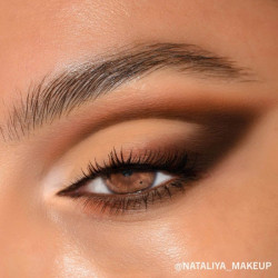Oh, La La Eyeshadow Palette