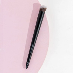 N8 Precise Angled Concealer Buffing Brush